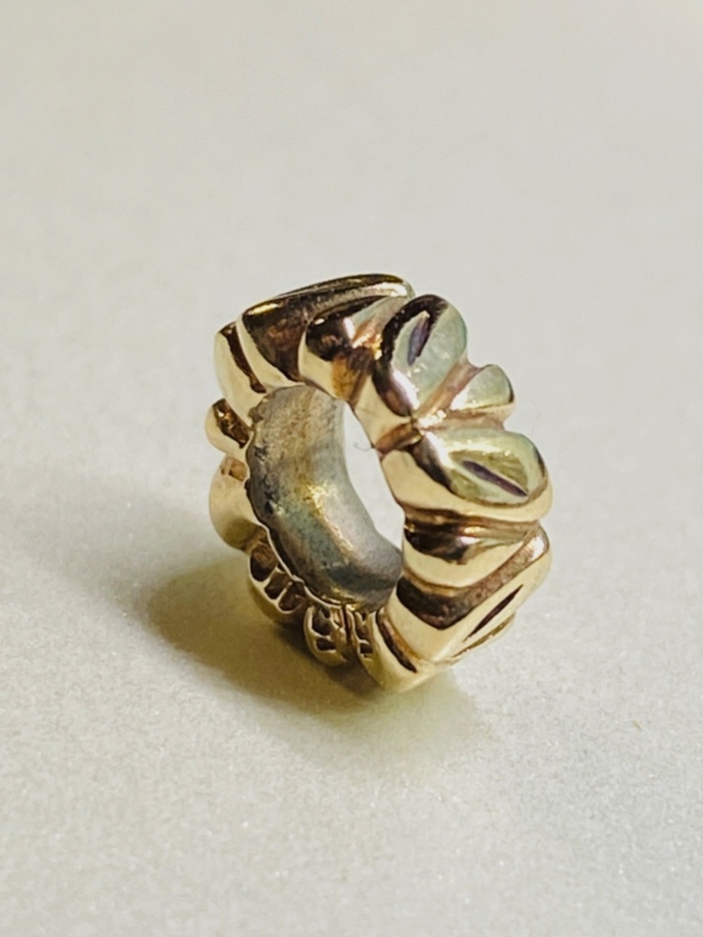 Pandora Gold Leaf Spacer Charm 14k nice!
